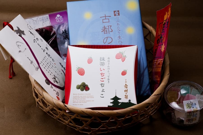 「京都おみやげショップ 京美山」で販売されている商品一例