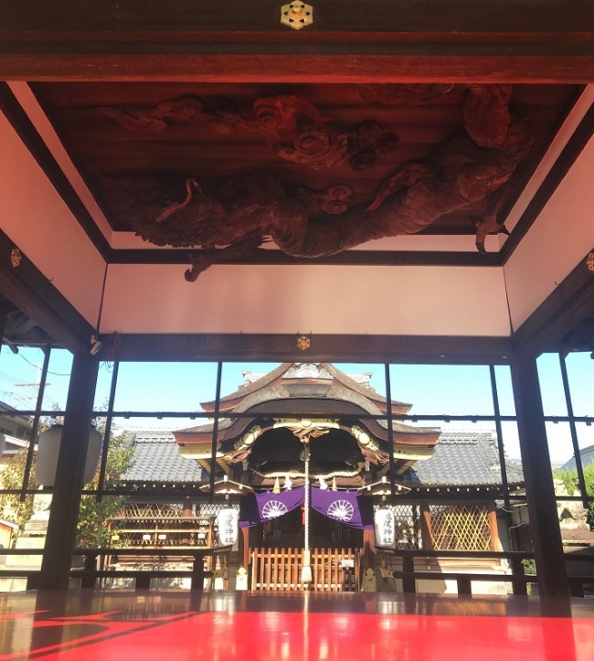 瀧尾神社の拝殿