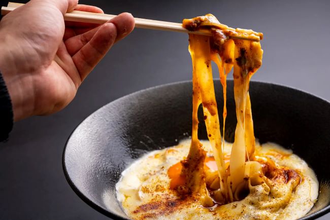 麻婆カレーチーズうどん