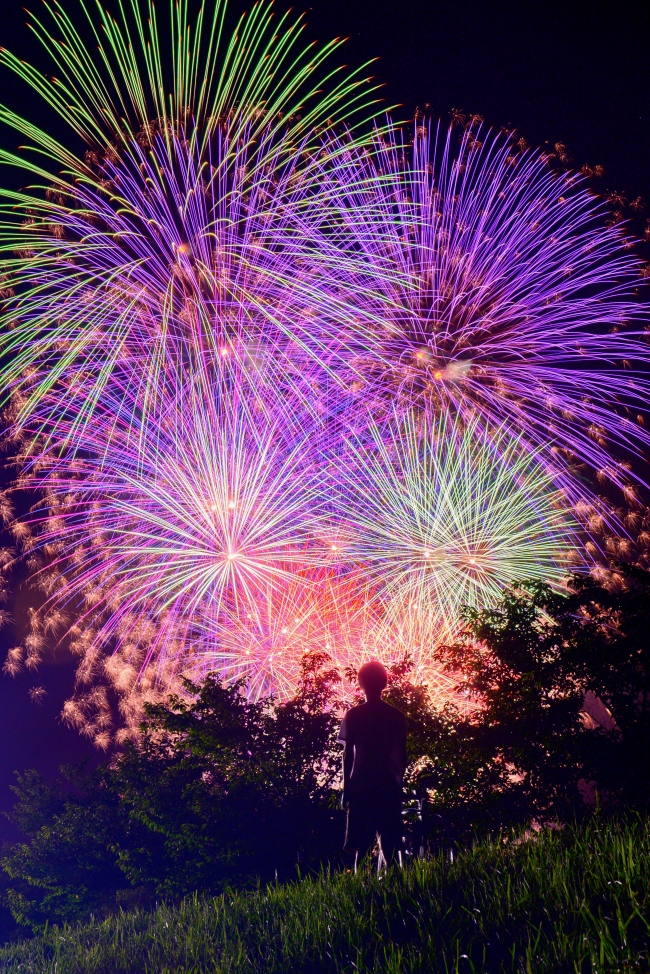 『亀岡平和祭保津川市民花火大会』