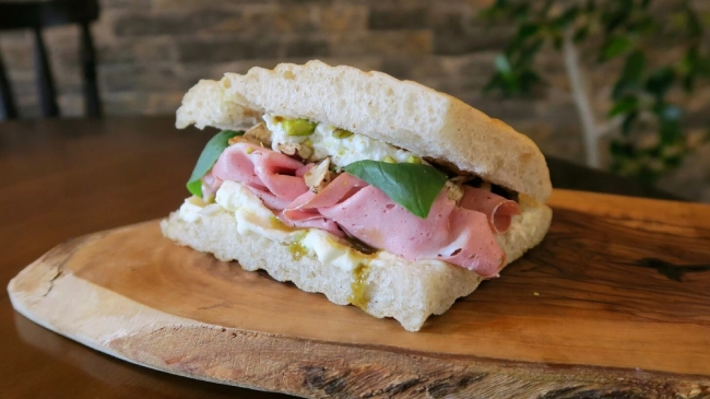 Anello Panini KOBEのパン