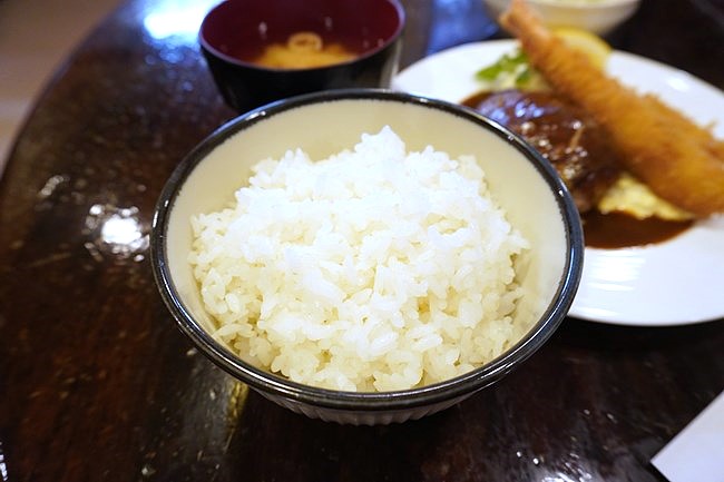 洋食屋キッチンパパのセットメニューのご飯