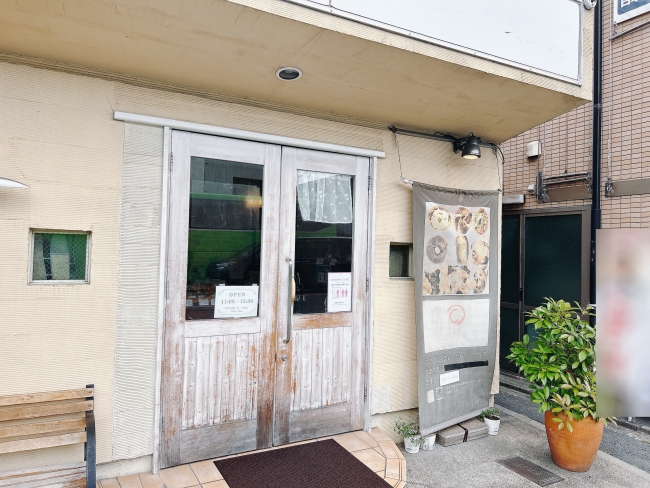 お店の外観