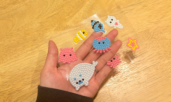 「つくろう!ビーズアートシール」の完成形