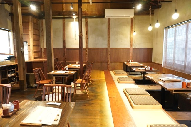 京都四条くをんの店舗の2階席