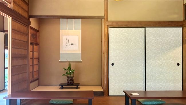 『茶寮 宝泉』の内観
