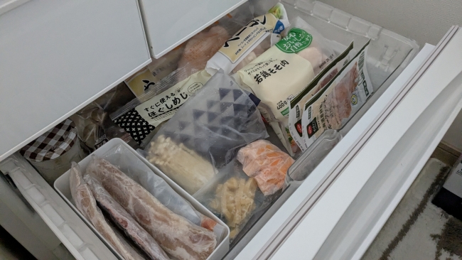 袋のまま入った冷凍食品やお肉