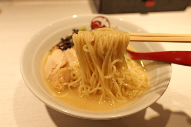麺とスープ