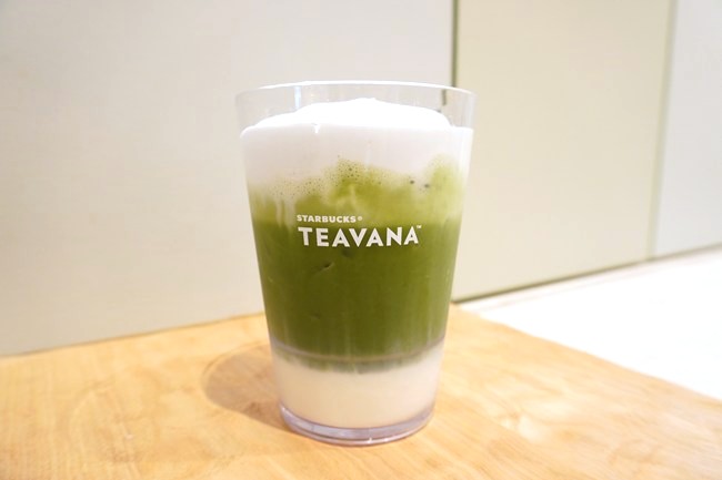 抹茶ピスタチオムースティーラテ