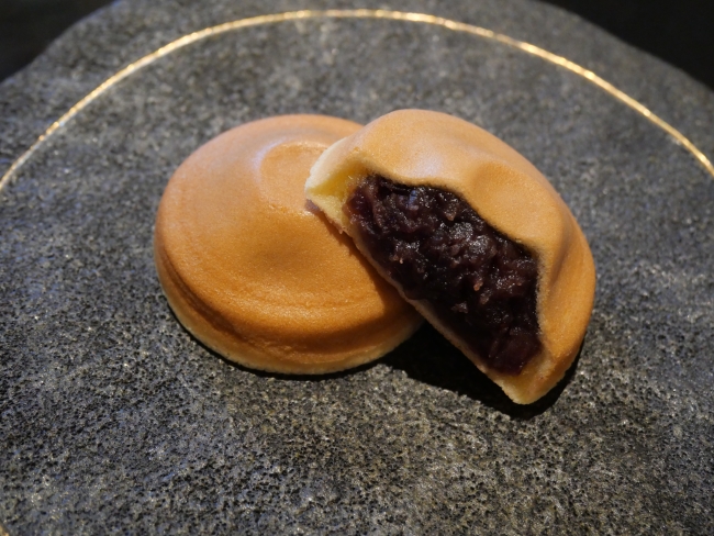阿闍梨餅　粒餡