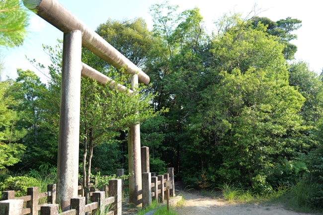 伊勢神宮遥拝所鳥居