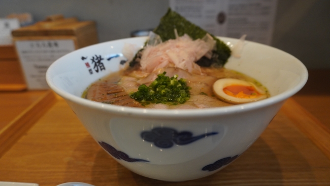 麵屋猪一　出汁そば白醤油