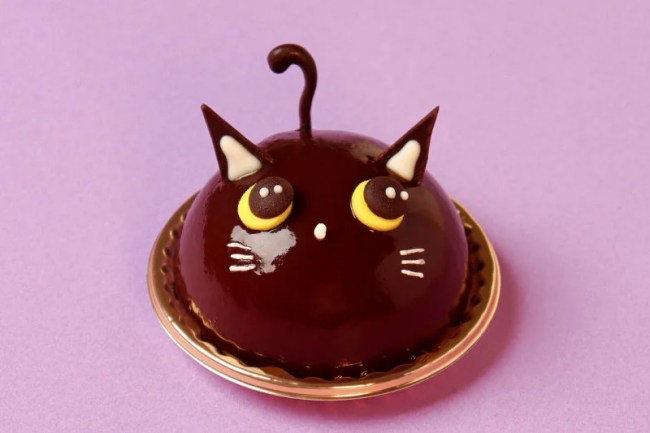 バイカル「黒猫のチョコケーキ」