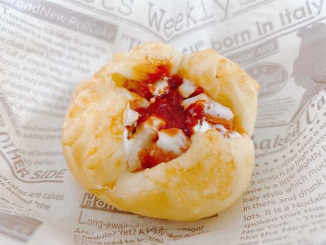 『スパイシーウインナー』（172円）