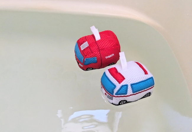 バスぐるみ「トミカ」
