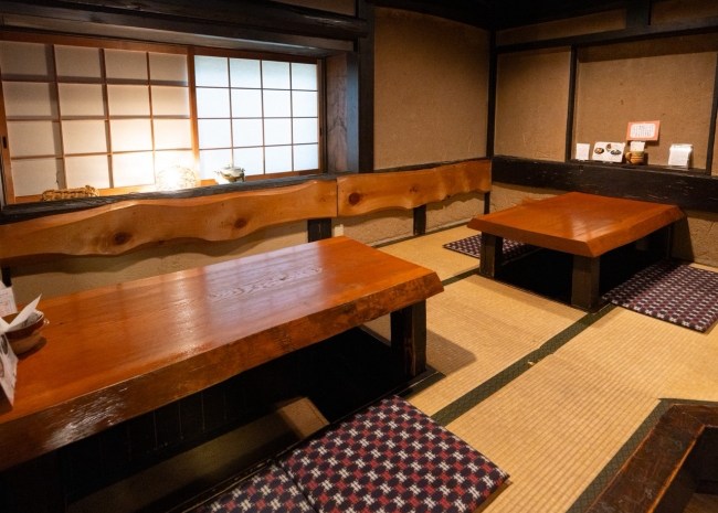 一膳飯屋りぃぼんの座敷席