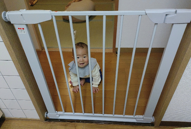 ベビーゲート