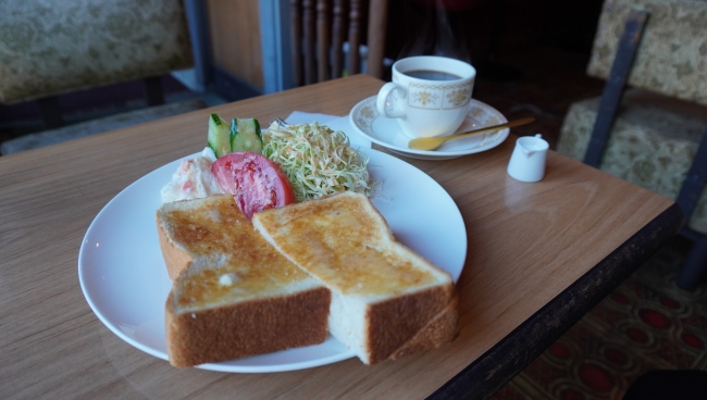 茶の間 モーニング