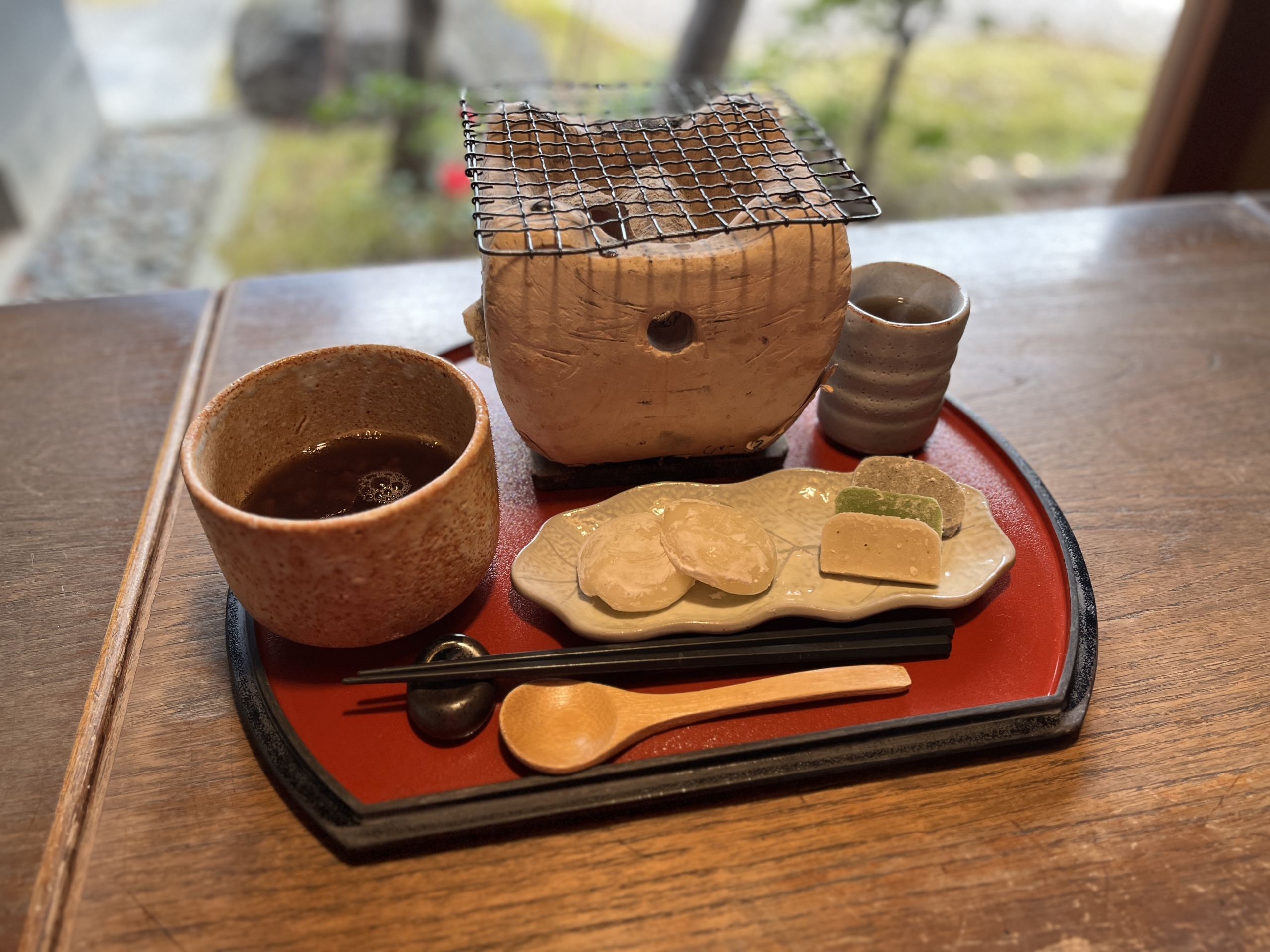 七輪で楽しむ『ほっこり、ぜんざいセット』
