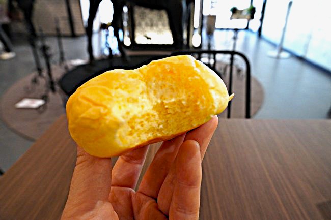 ウマジョくりーむパンのカスタードクリーム