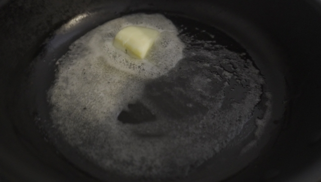 クロワッサン　クルンジ　フリップアップ