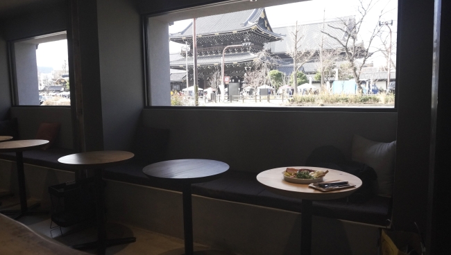 Vermillion – station 東本願寺