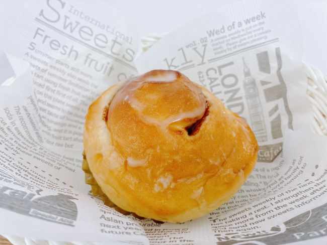 『シナモンロール』(160円)