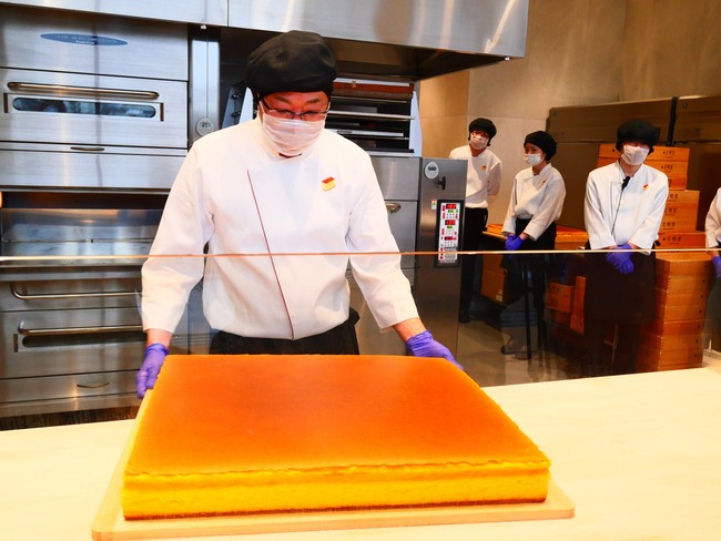 「文明堂 伏見カステラ工房」工程8