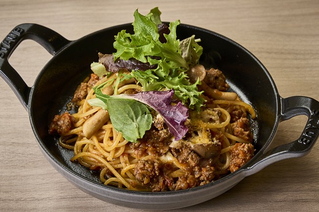 アソボーノの焼きパスタの京都産黒江和牛のミートソース