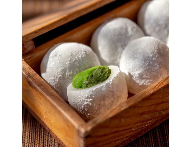 木箱に入った「抹茶生だいふく」