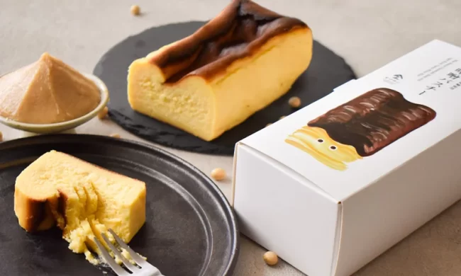 白味噌×バスチー
北海道産の生クリームと濃厚なクリームチーズを使った、和風のバスクチーズケーキです。